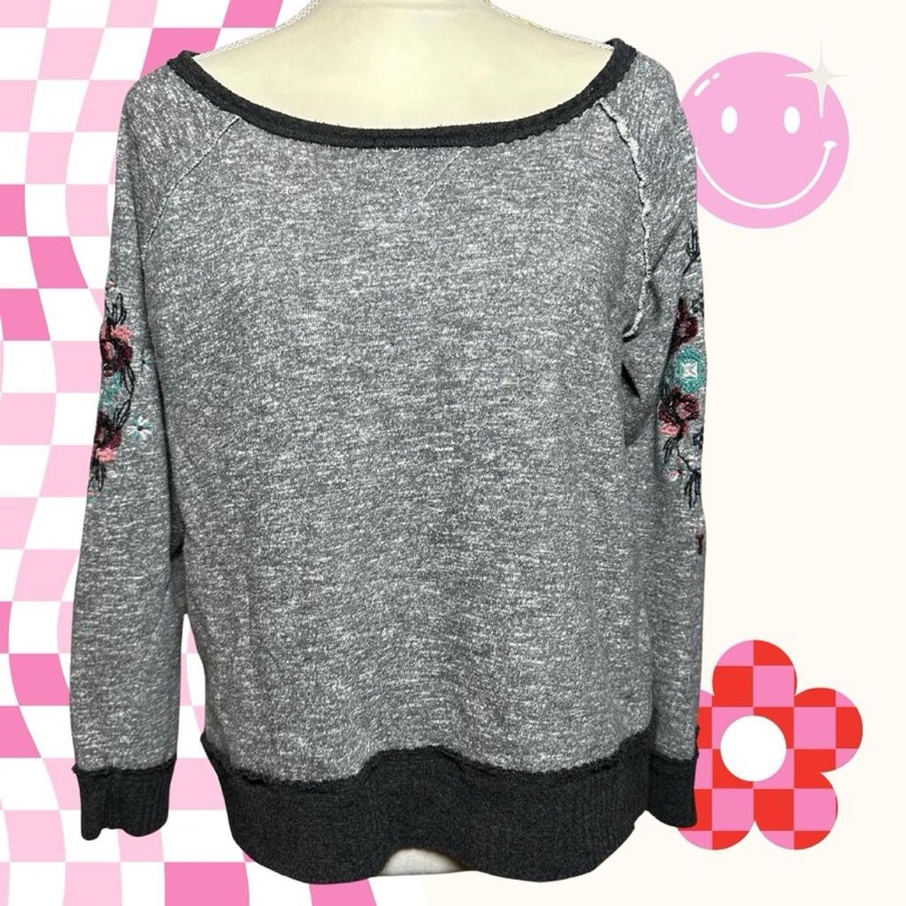 Knox Rose Gray and black Off-the-Shoulder Sweater with Floral Embroidery